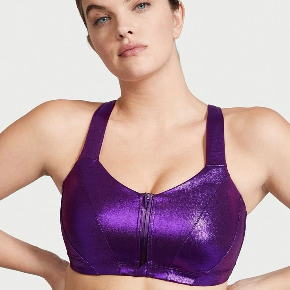 NWOT Victoria’s Secret Metallic Purple Knockout Maximum Impact Sports Bra - Picture 2 of 8